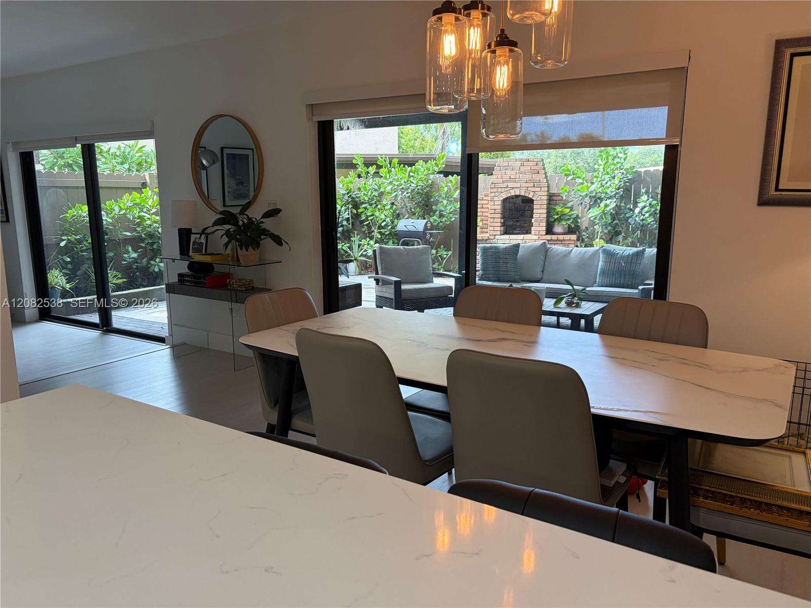 Briar Bay Townhouse Ests | N/A N/A | Picture 1