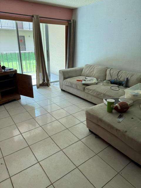 Los Arboles | Unit #D101 Unit #D101 | Picture 8