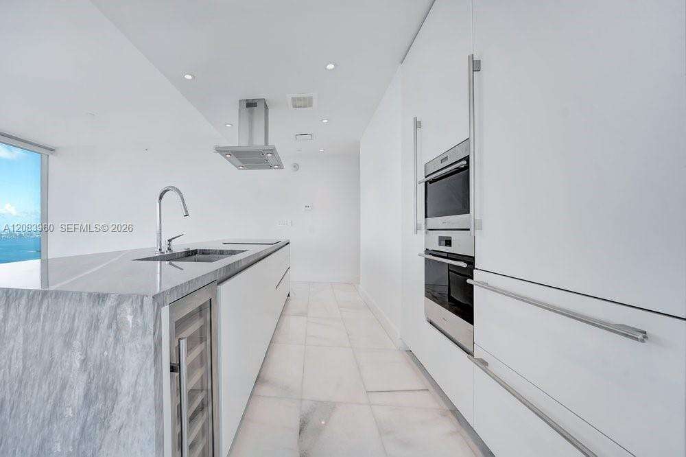 Missoni Baia | Unit #4706 Unit #4706 | Picture 12