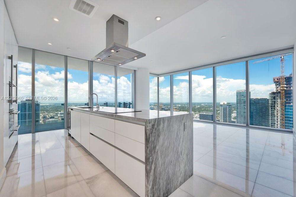 Missoni Baia | Unit #4706 Unit #4706 | Picture 14