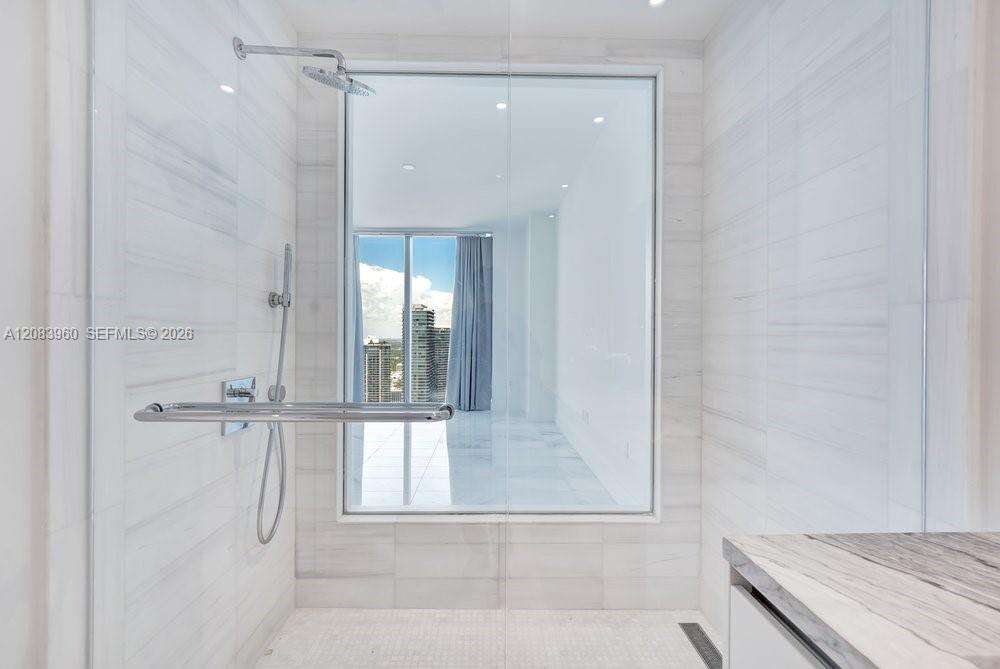 Missoni Baia | Unit #4706 Unit #4706 | Picture 22