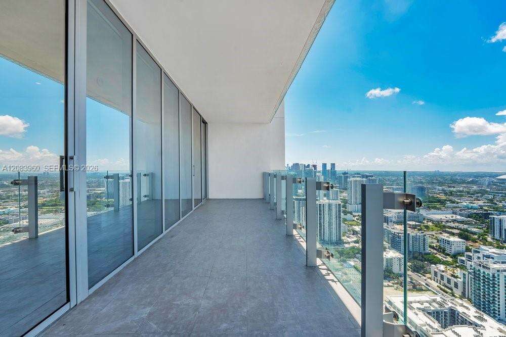 Missoni Baia | Unit #4706 Unit #4706 | Picture 35