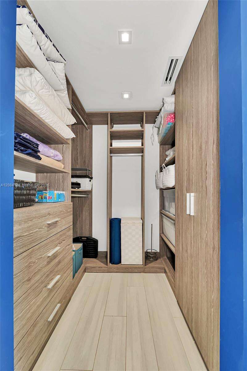 The Bridgewater | Unit #1901 Unit #1901 | Picture 29