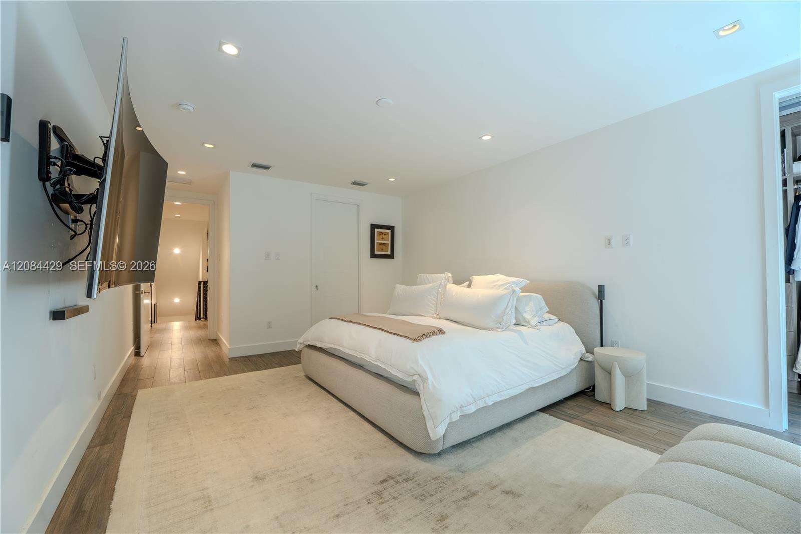 3167 69 Gifford Lane | Unit #3167 Unit #3167 | Picture 15