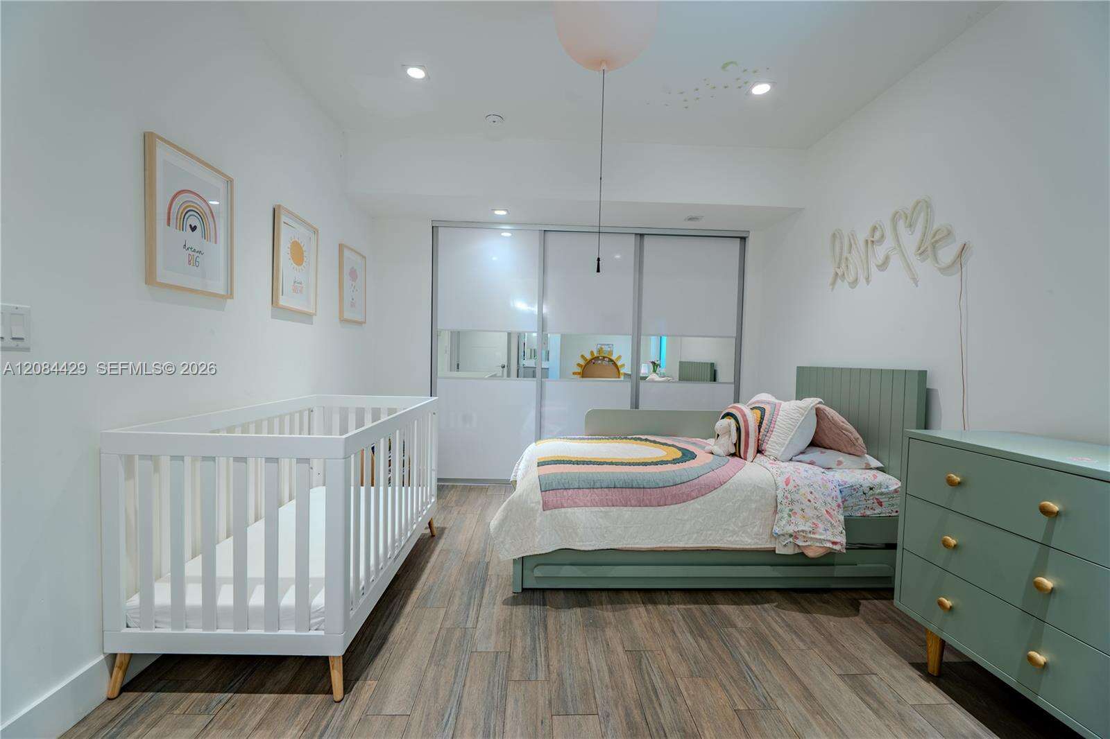 3167 69 Gifford Lane | Unit #3167 Unit #3167 | Picture 18