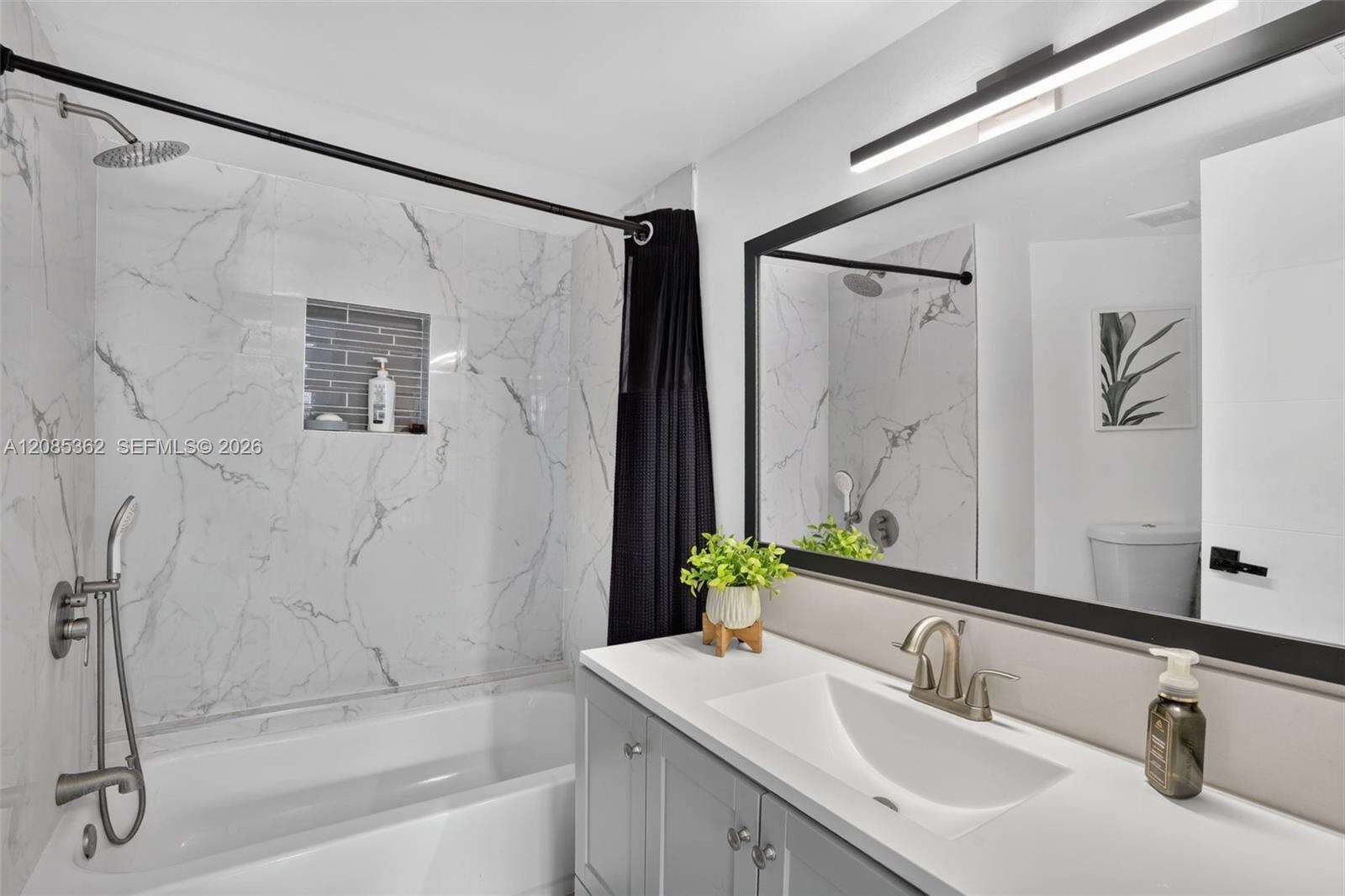 Soleil At Fontainebleau | Unit #G303 Unit #G303 | Picture 20