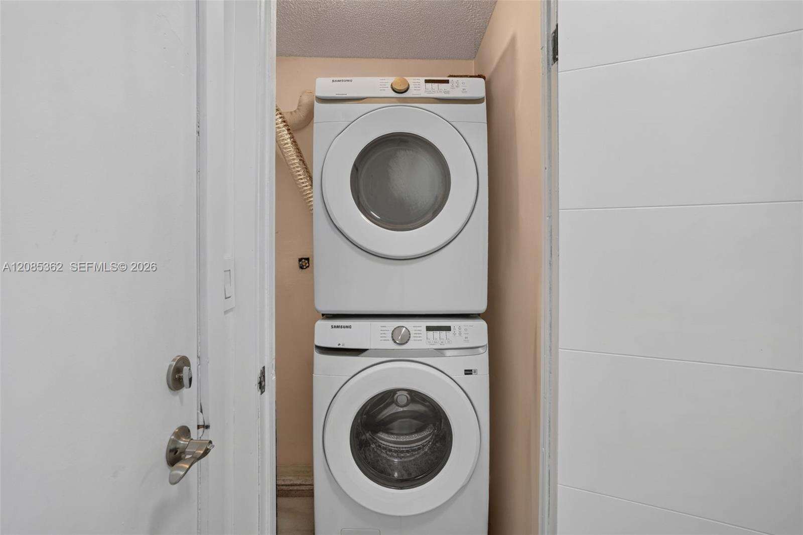 Soleil At Fontainebleau | Unit #G303 Unit #G303 | Picture 23