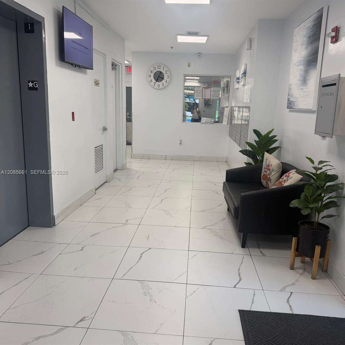 Casa Grande I Towers | Unit #1101 Unit #1101 | Picture 6