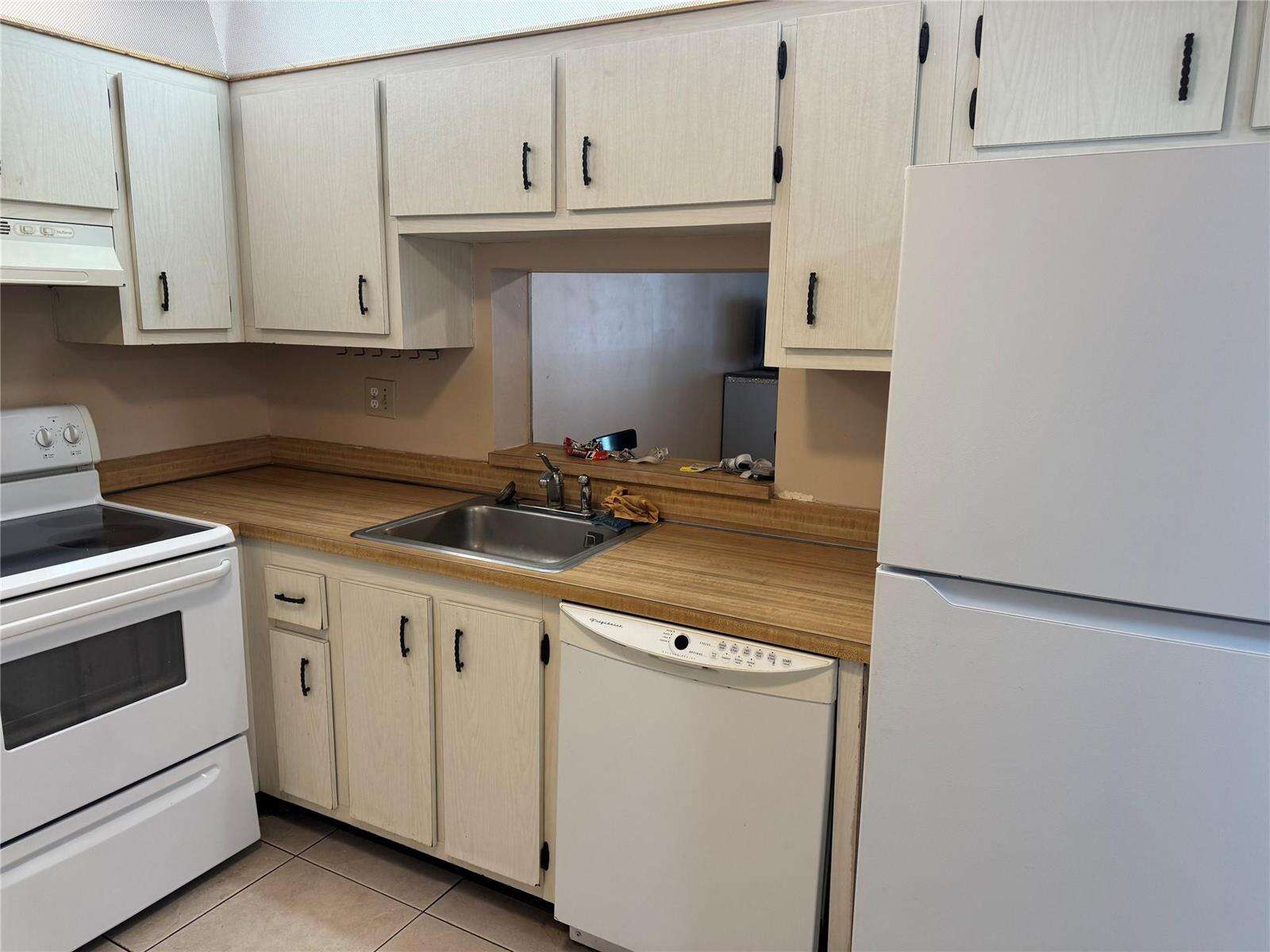 Somerset At Lauderdale Lakes | Unit #317K Unit #317K | Picture 16