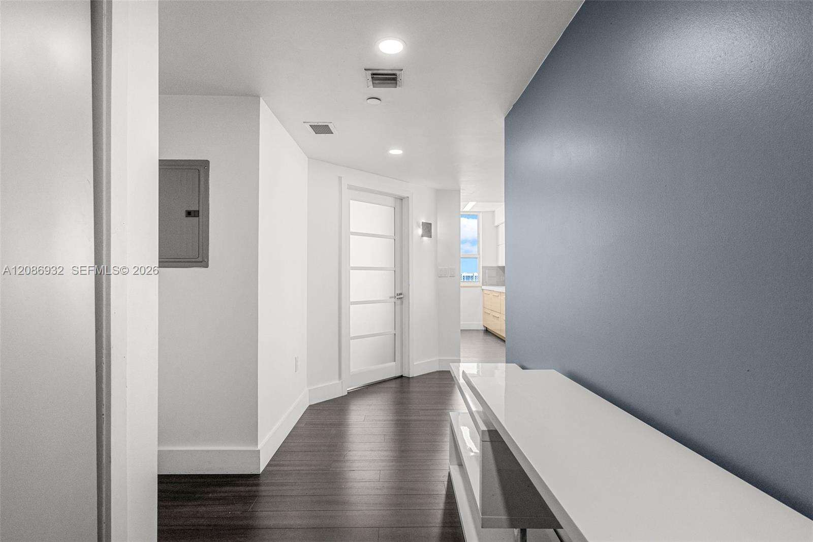Turnberry On The Green | Unit #1508 Unit #1508 | Picture 8