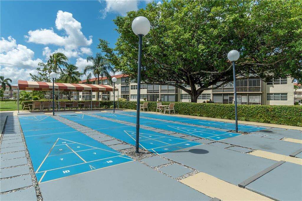 Hollybrook Golf And Tennis Club | Unit #302 Unit #302 | Picture 21