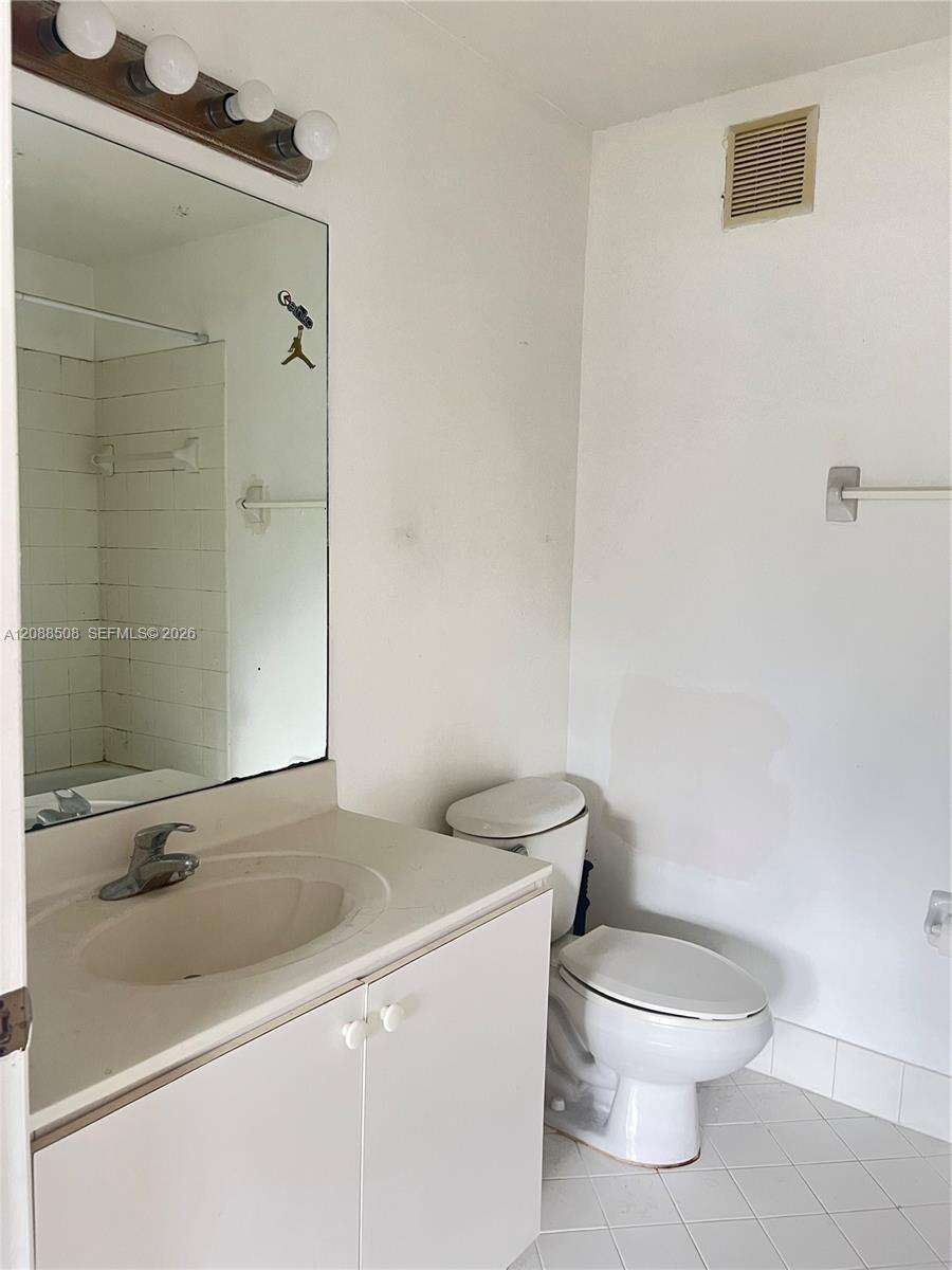 Monterey At Malibu Bay Condo Two | Unit #201 Unit #201 | Picture 9