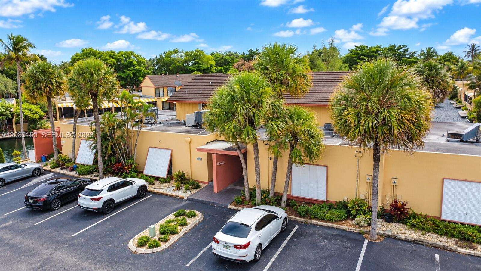 Miami Lakes Loch Andrews | N/A N/A | Picture 1
