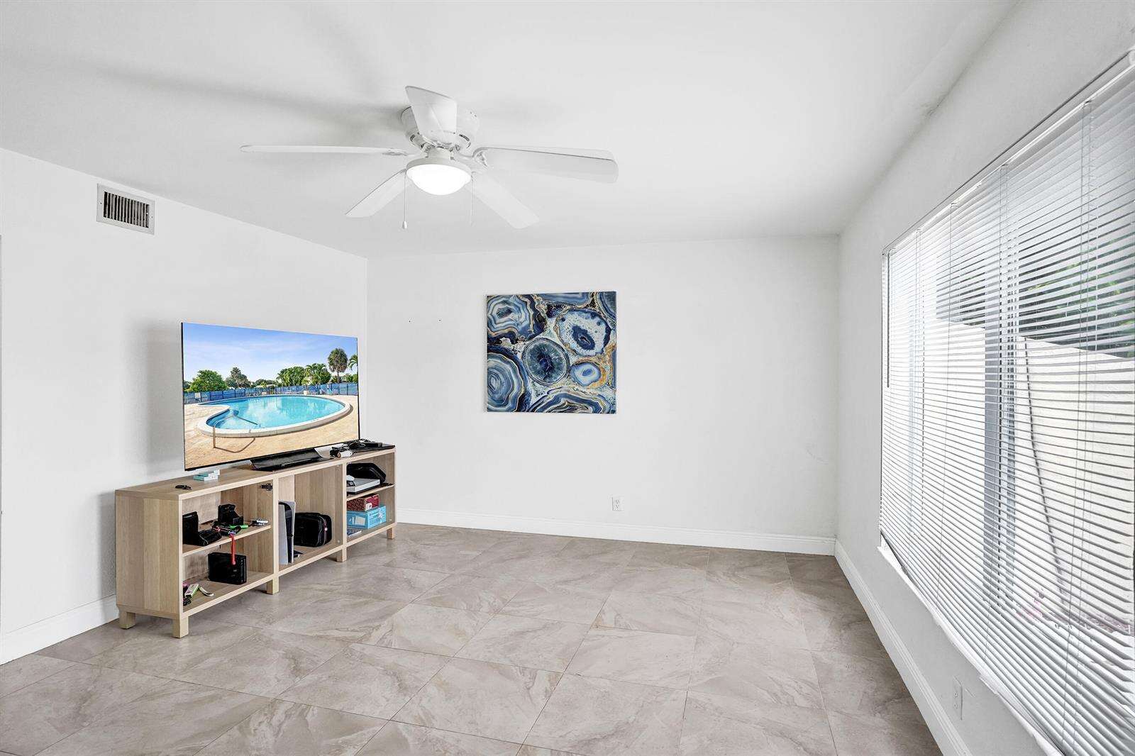 Oriole Golf Tennis Club Sec 3 78 22 B That Pt Of Par B | Unit #H Unit #H | Picture 12