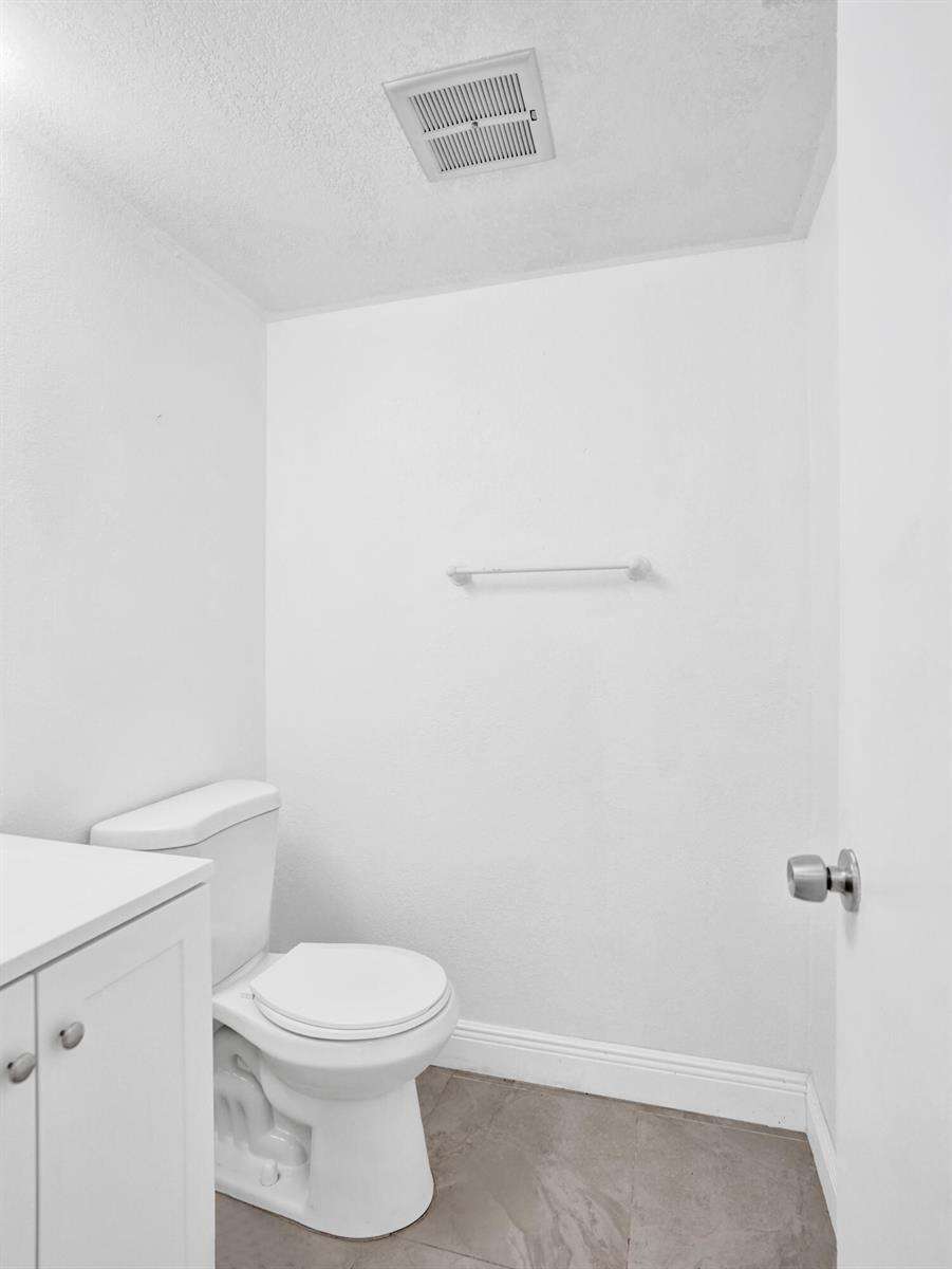 Oriole Golf Tennis Club Sec 3 78 22 B That Pt Of Par B | Unit #H Unit #H | Picture 23
