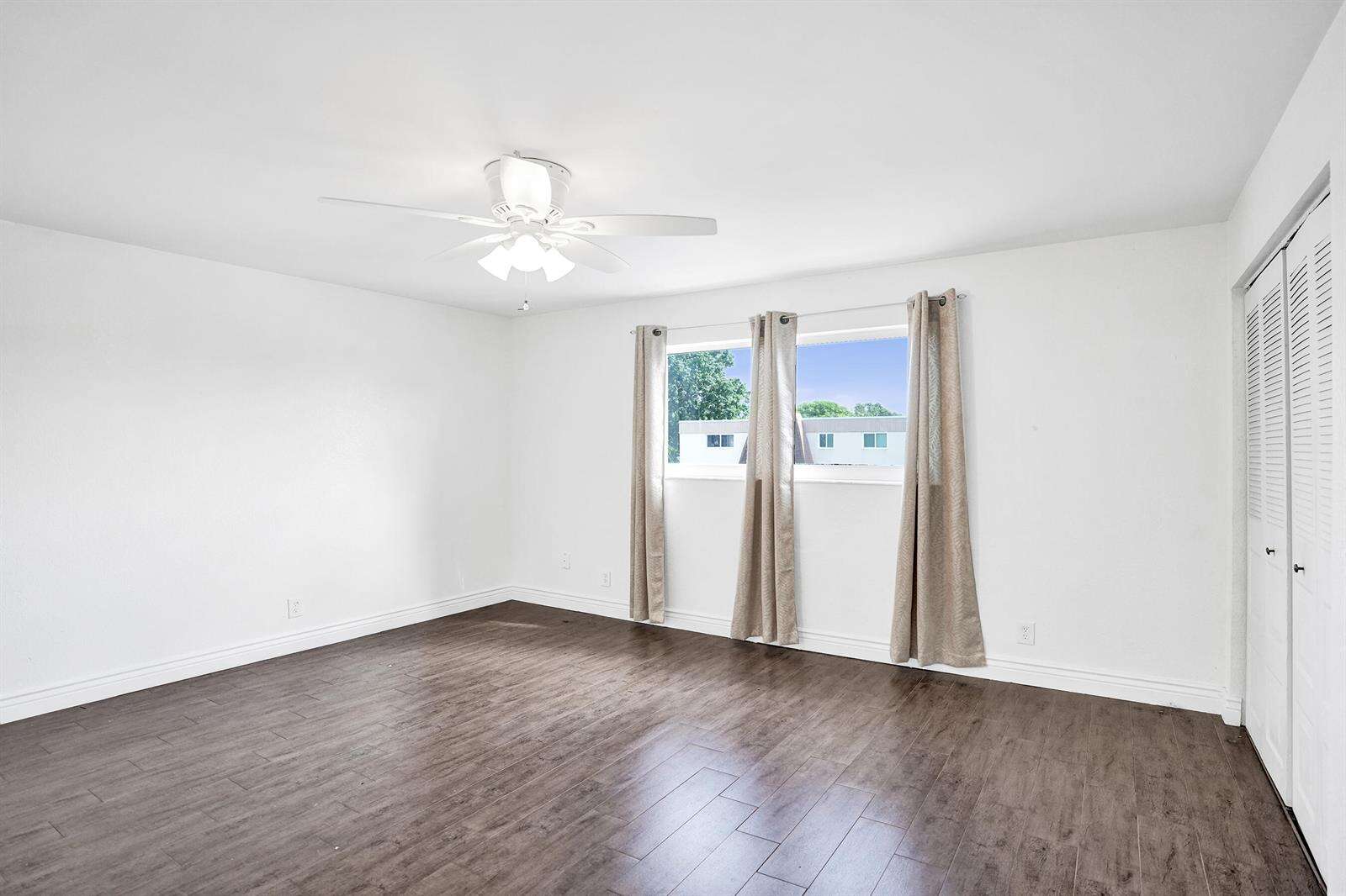 Oriole Golf Tennis Club Sec 3 78 22 B That Pt Of Par B | Unit #H Unit #H | Picture 26