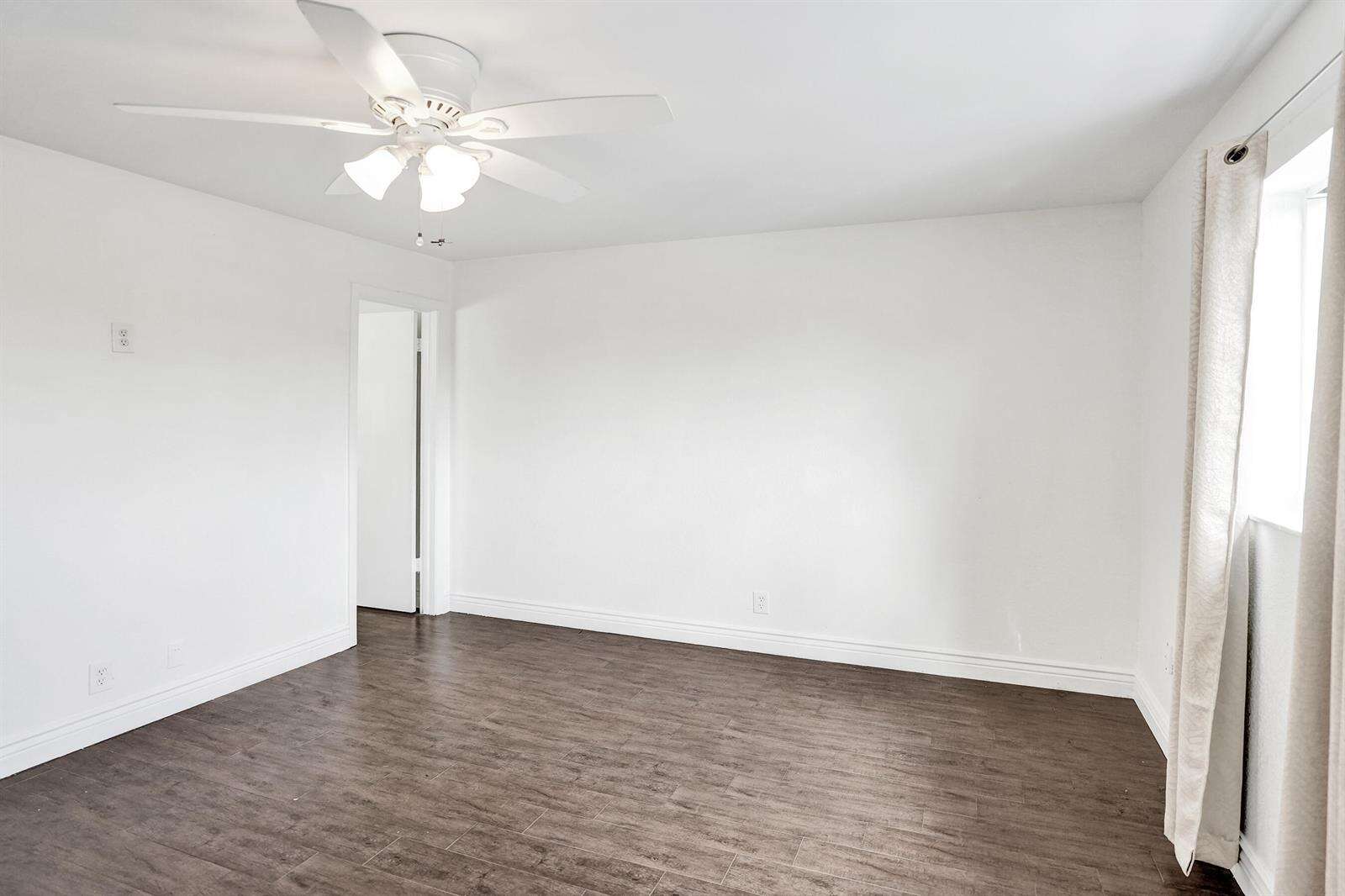 Oriole Golf Tennis Club Sec 3 78 22 B That Pt Of Par B | Unit #H Unit #H | Picture 27