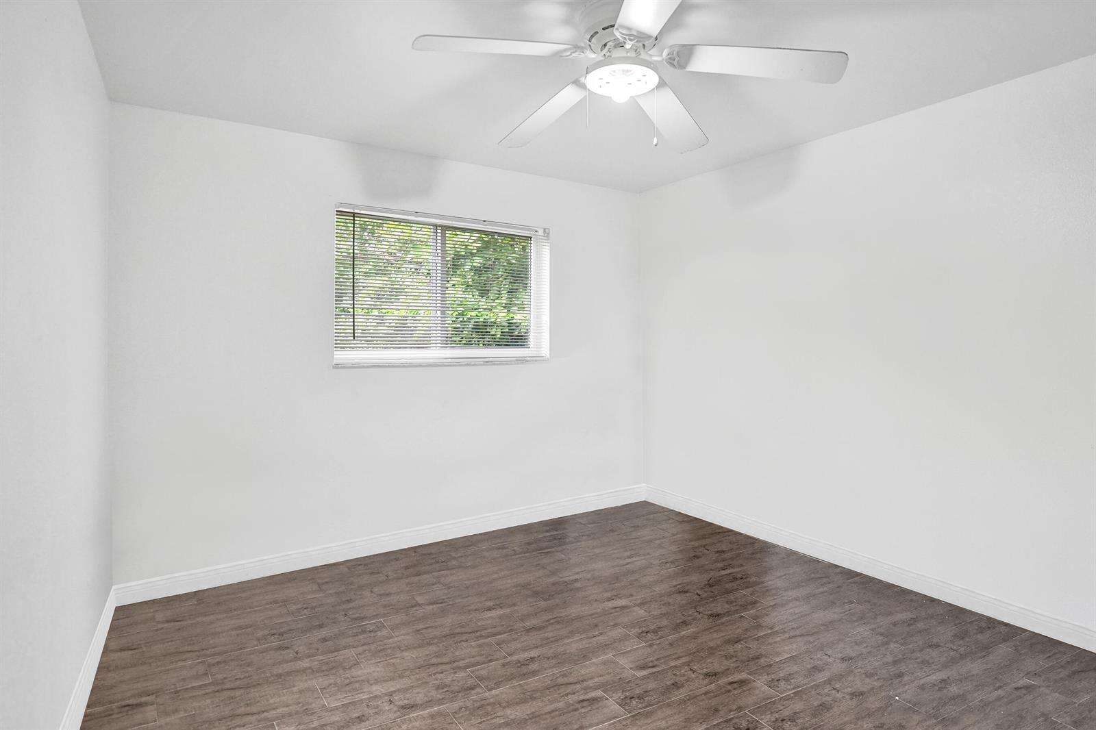 Oriole Golf Tennis Club Sec 3 78 22 B That Pt Of Par B | Unit #H Unit #H | Picture 32
