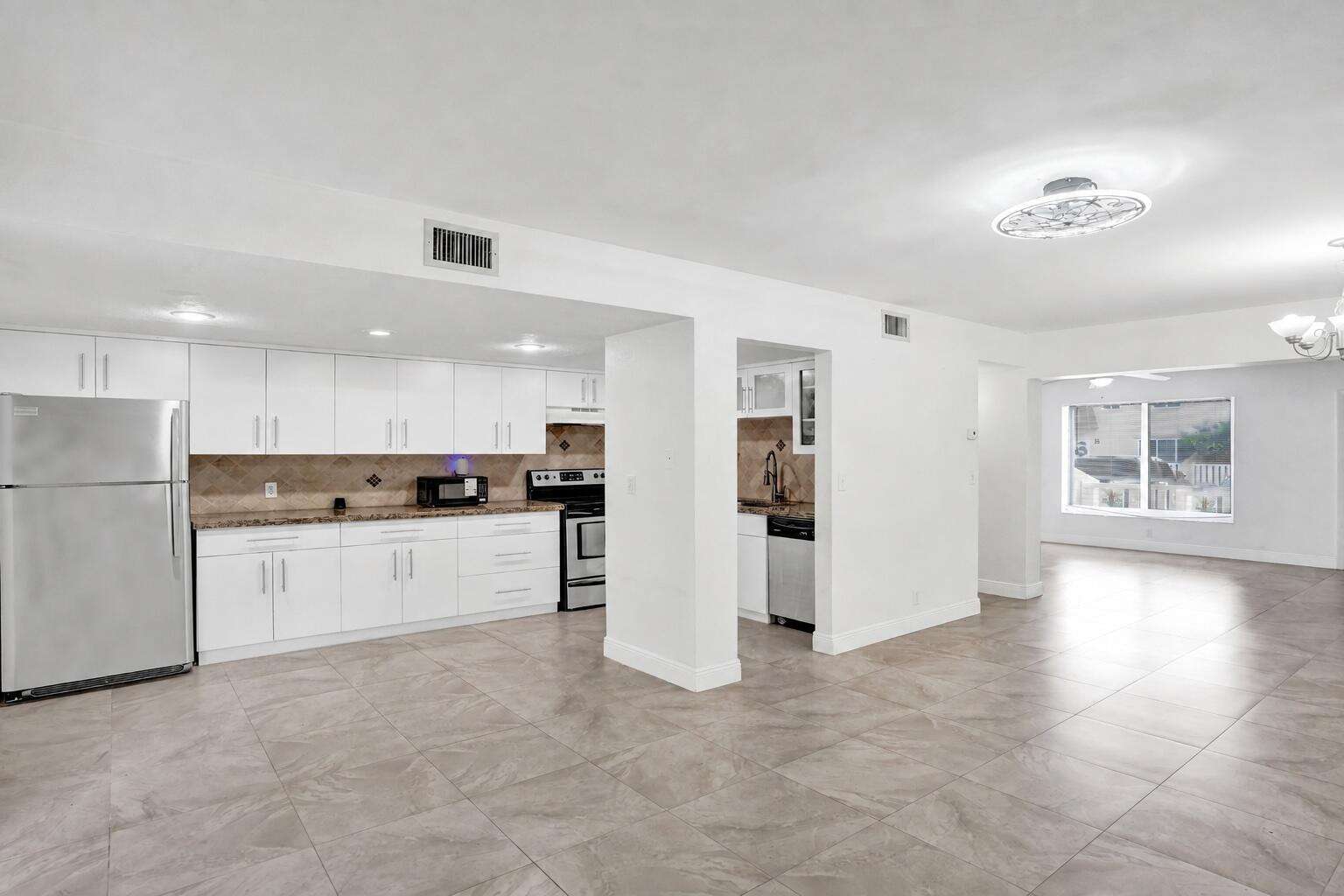 Oriole Golf Tennis Club Sec 3 78 22 B That Pt Of Par B | Unit #H Unit #H | Picture 5