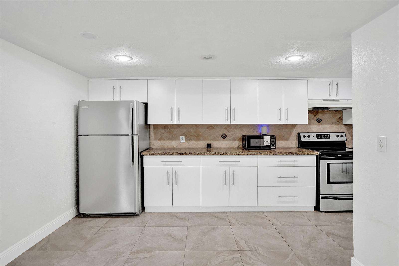 Oriole Golf Tennis Club Sec 3 78 22 B That Pt Of Par B | Unit #H Unit #H | Picture 6