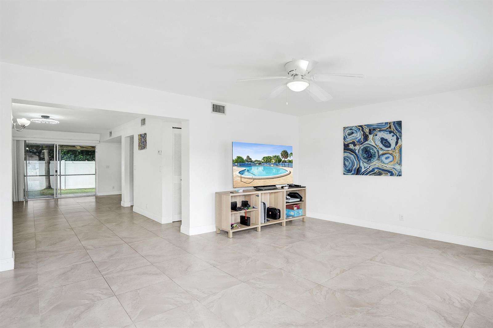 Oriole Golf Tennis Club Sec 3 78 22 B That Pt Of Par B | Unit #H Unit #H | Picture 10