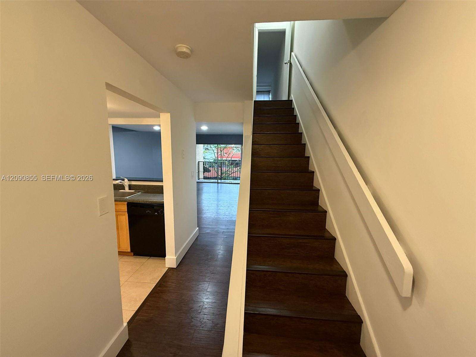 Laguna Club West Condo Bldg C | Unit #209 Unit #209 | Picture 1