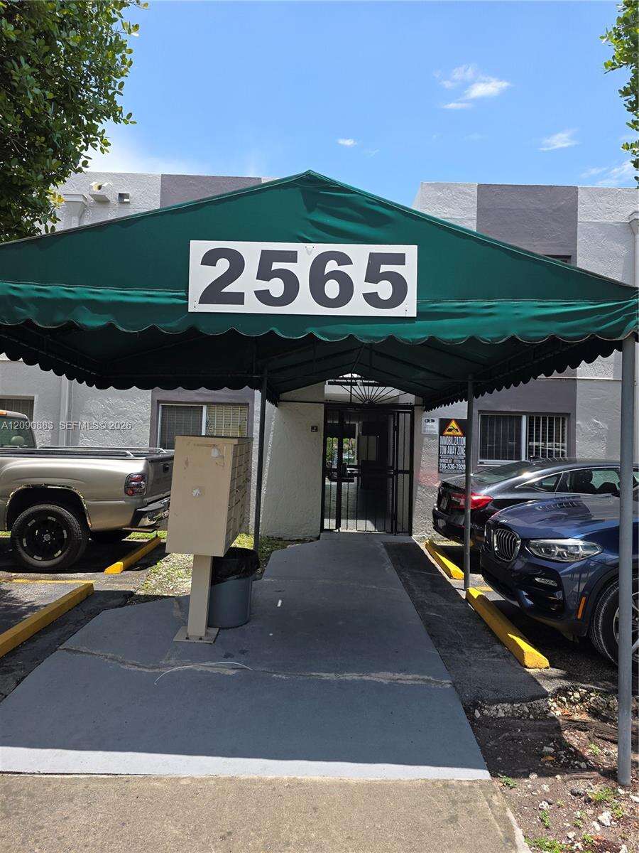 Hialeah | Unit #206 Unit #206 | Picture 1