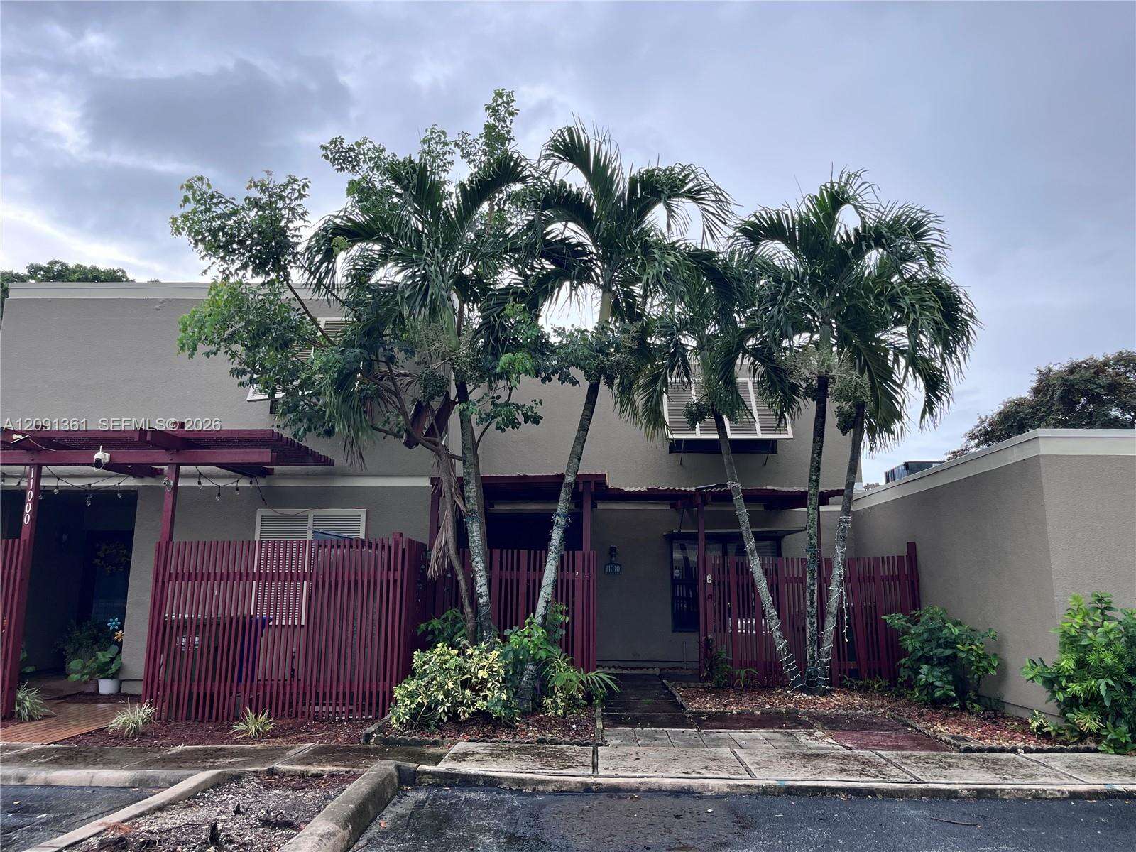 Everglades Sugar Land Co 2 39 D 7 51 41 Portion Trs 49 50 | N/A N/A | Picture 2