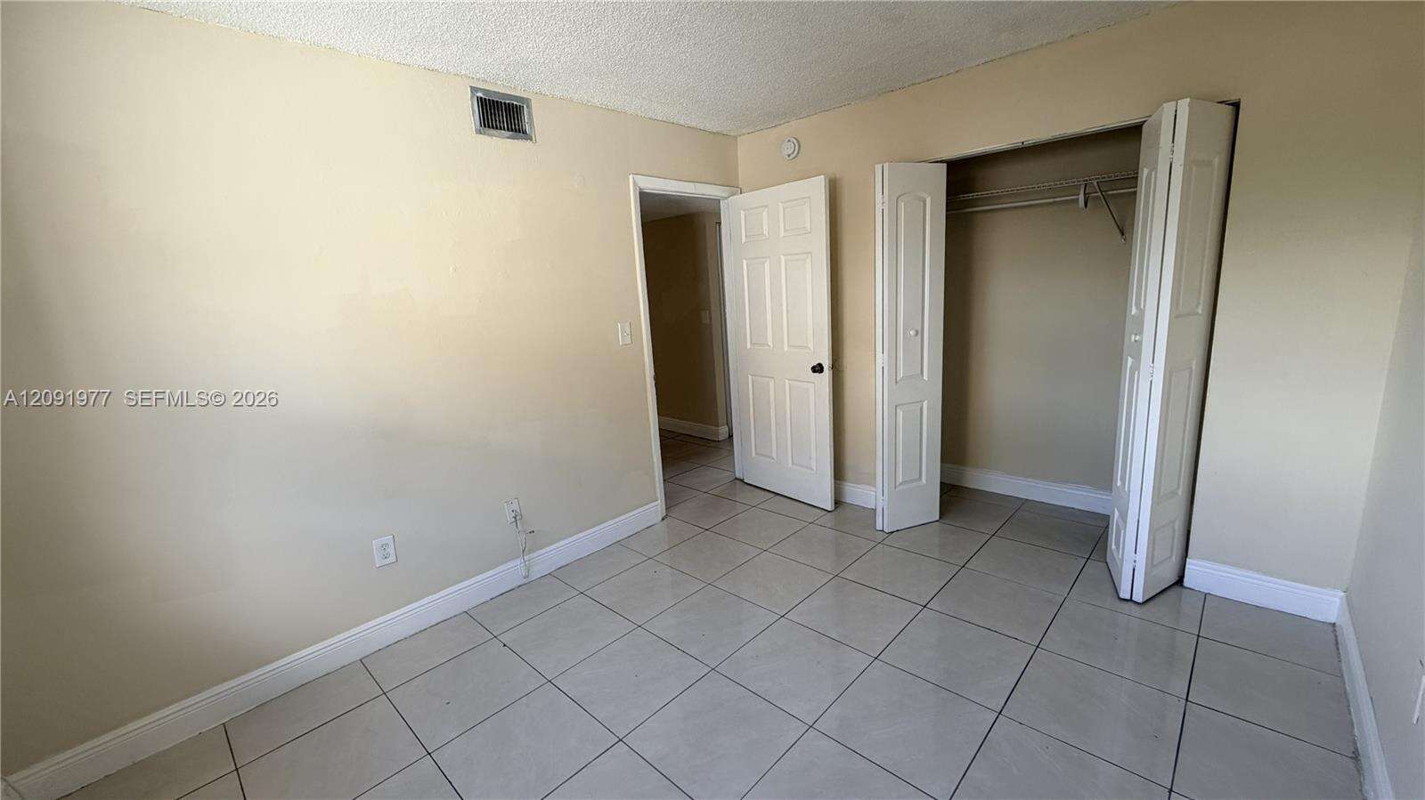 Las Villas Segovia | Unit #18 Unit #18 | Picture 16