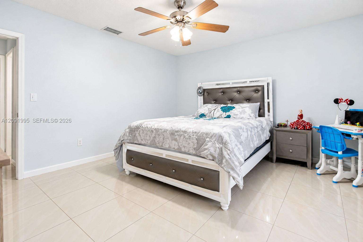 Lake Orleans West | N/A N/A | Picture 14