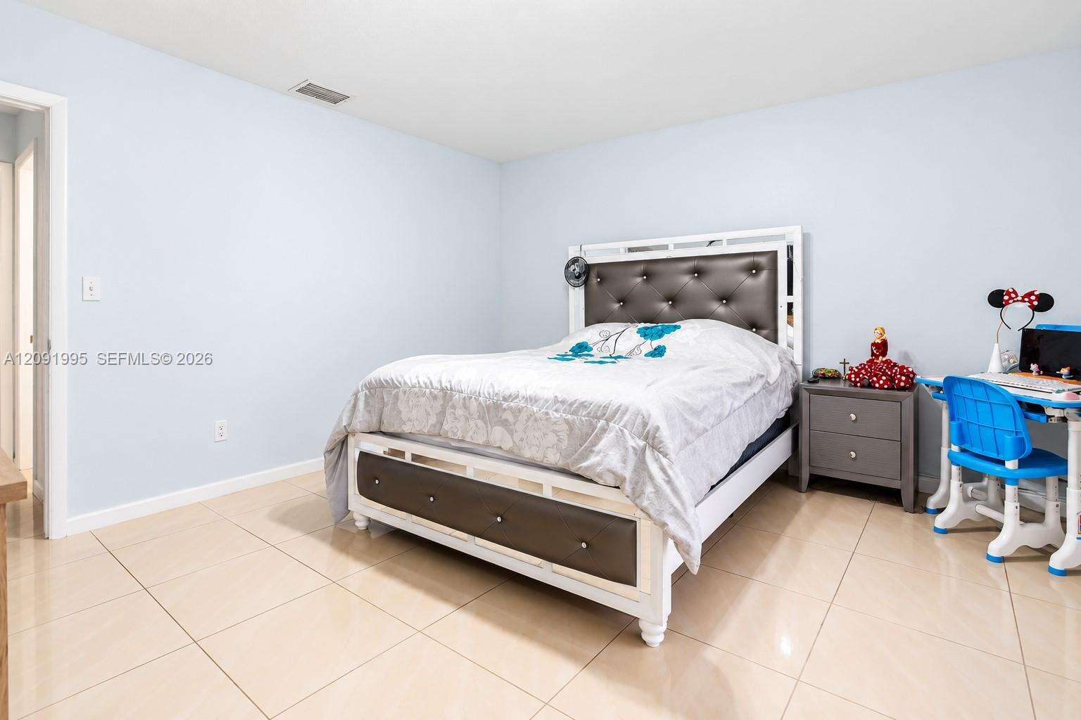 Lake Orleans West | N/A N/A | Picture 15