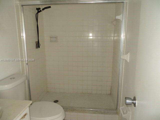 No 117 Palm Aire Country Club Apts | Unit #708 Unit #708 | Picture 6