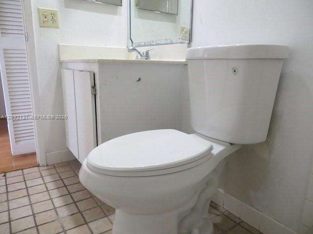 No 117 Palm Aire Country Club Apts | Unit #708 Unit #708 | Picture 7