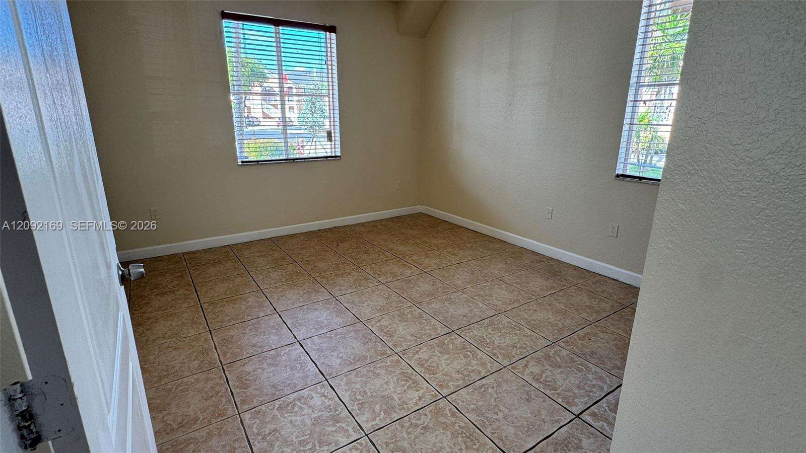 Shoma Homes At Country Club Of Miami One | Unit #104-18 Unit #104-18 | Picture 9