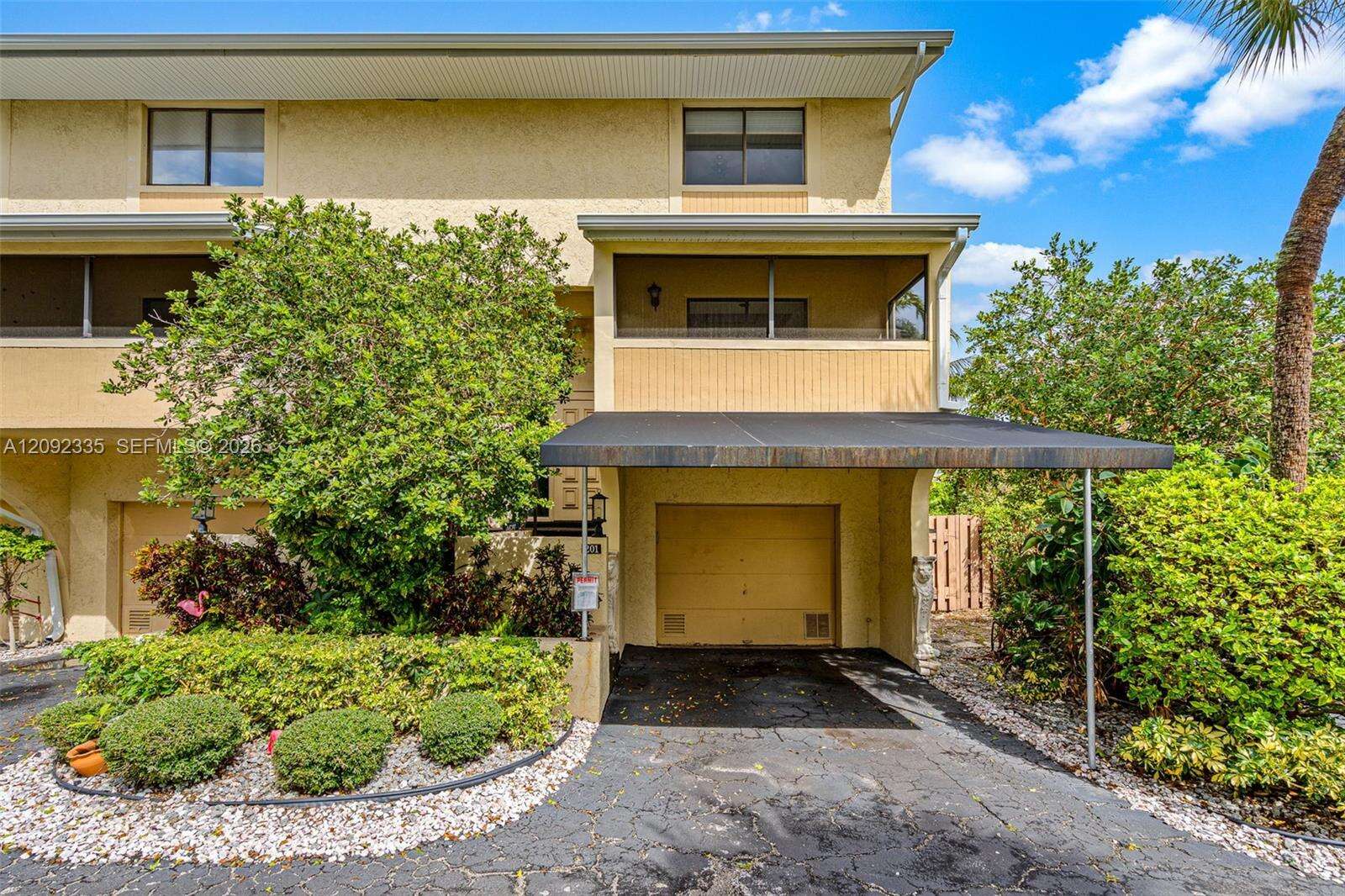 Tor Palm Townhouses | Unit #201 Unit #201 | Picture 2