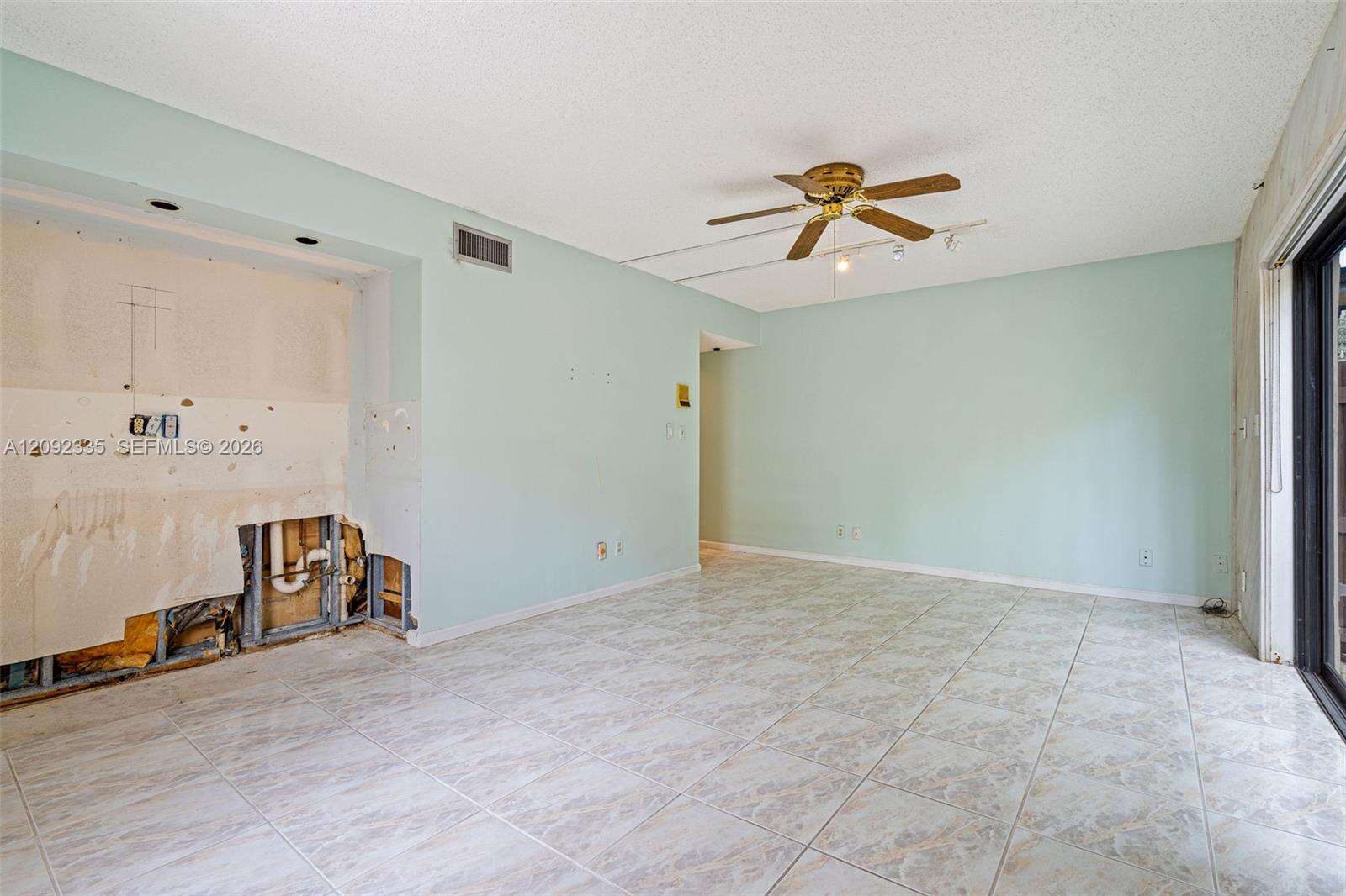 Tor Palm Townhouses | Unit #201 Unit #201 | Picture 34