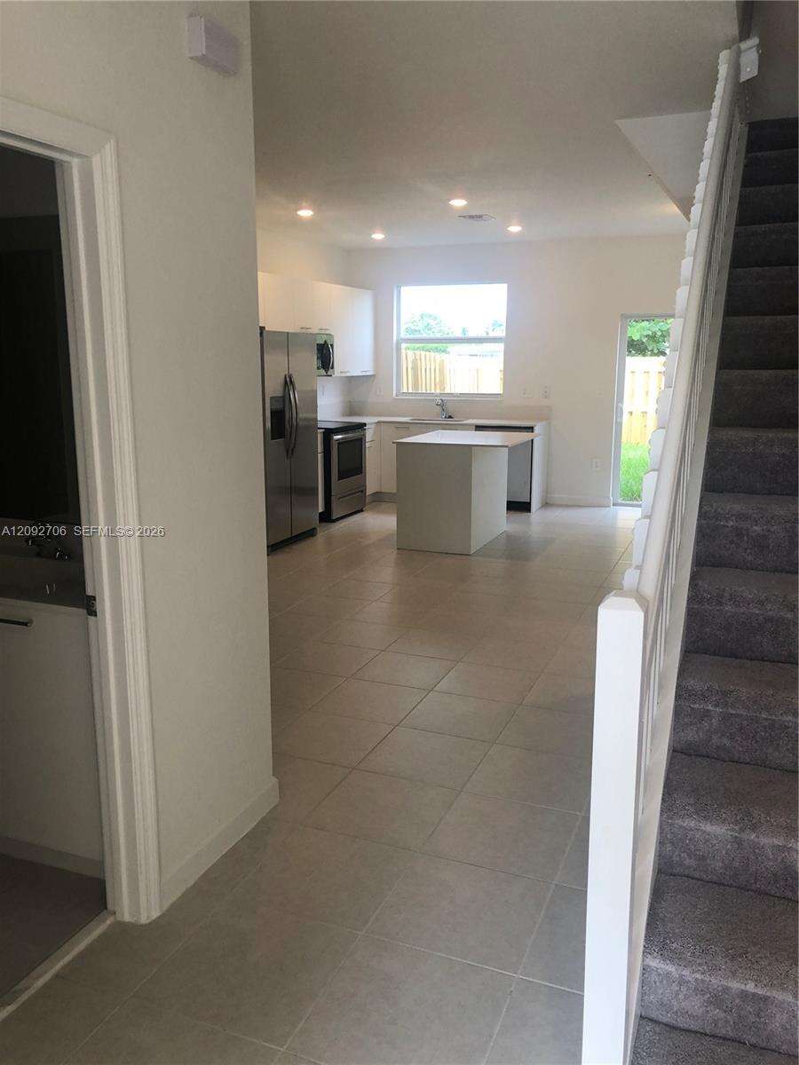 Westview North | N/A N/A | Picture 3
