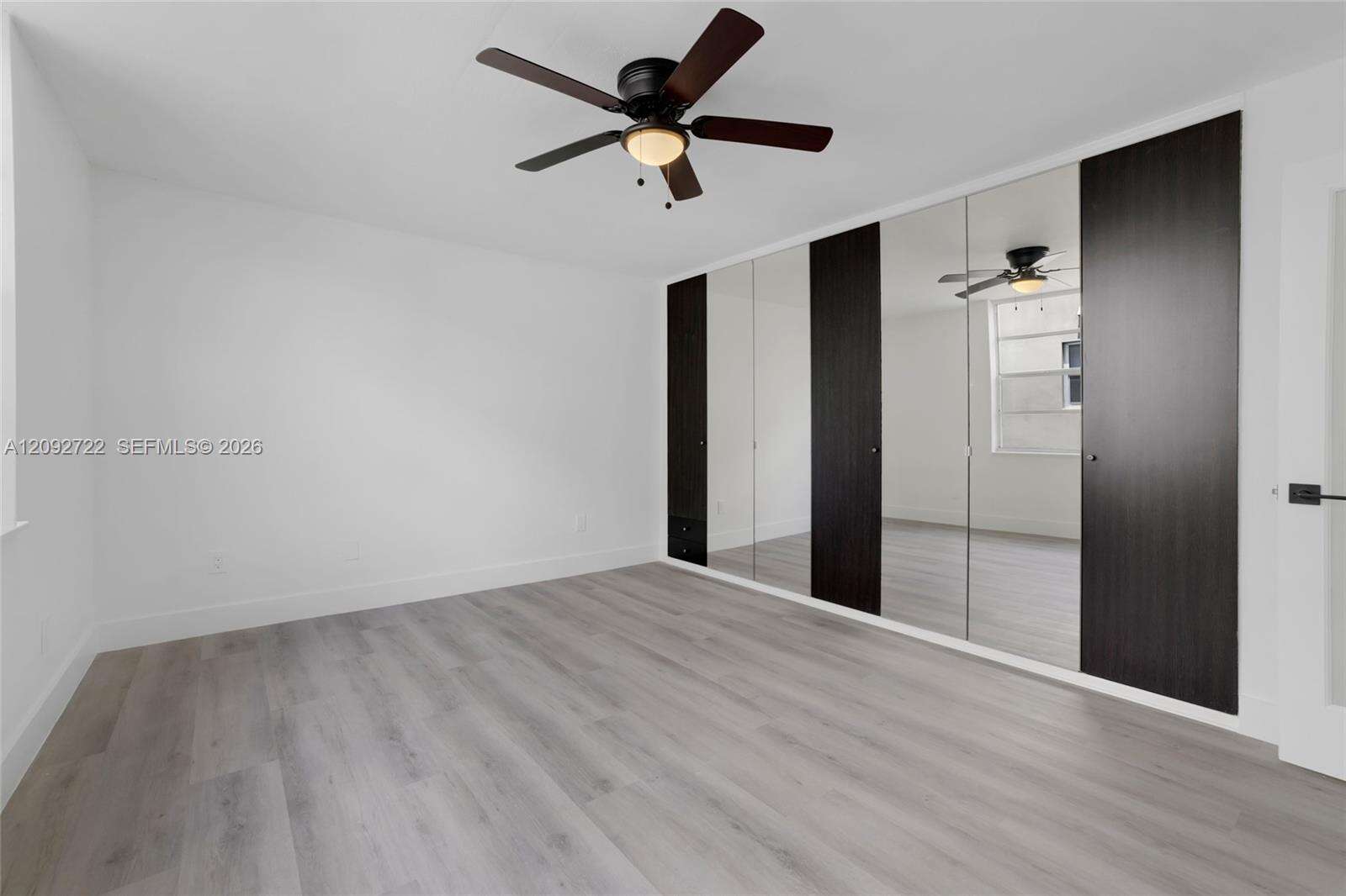 Jefferson South Shore Condo Assn | Unit #304 Unit #304 | Picture 23