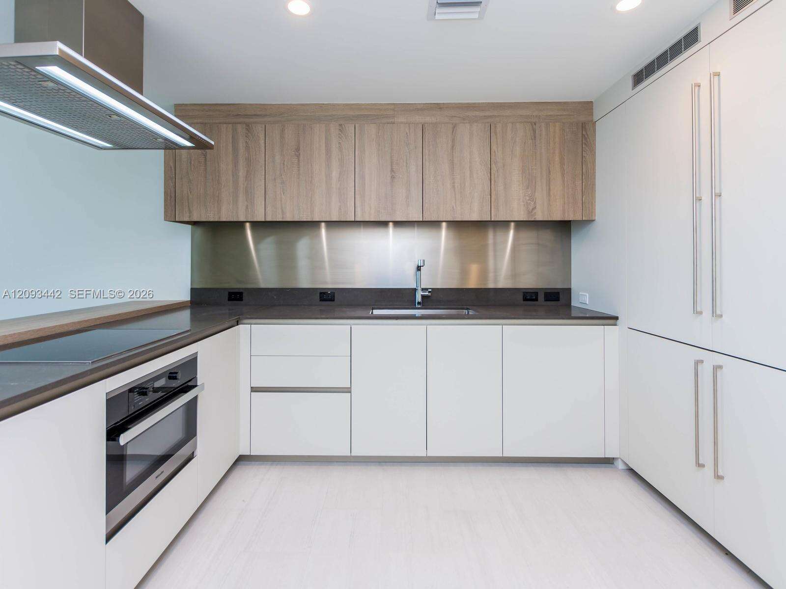 Brickell Flatiron | Unit #4104 Unit #4104 | Picture 12