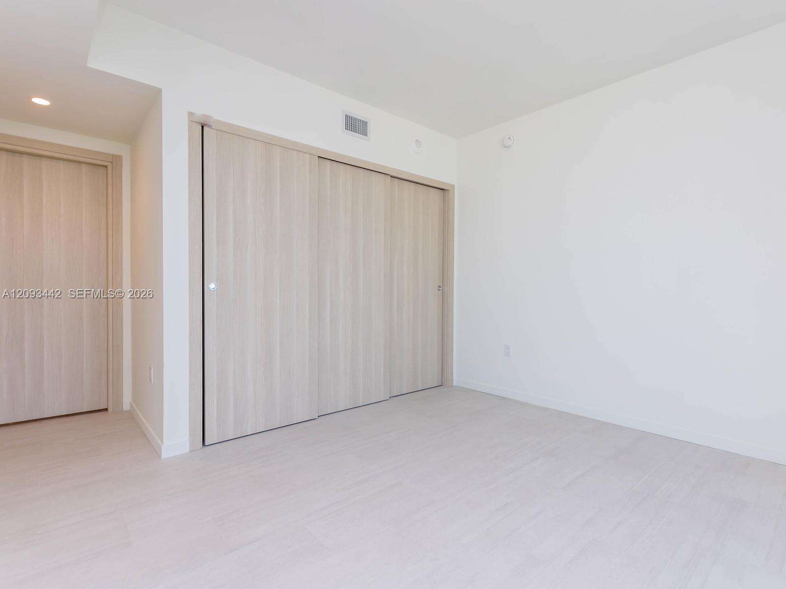 Brickell Flatiron | Unit #4104 Unit #4104 | Picture 24