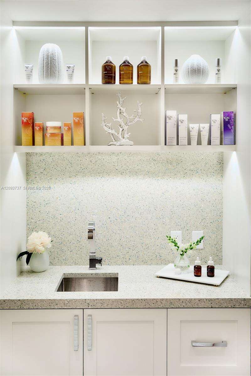 Ocean Tower One | Unit #202 Unit #202 | Picture 78