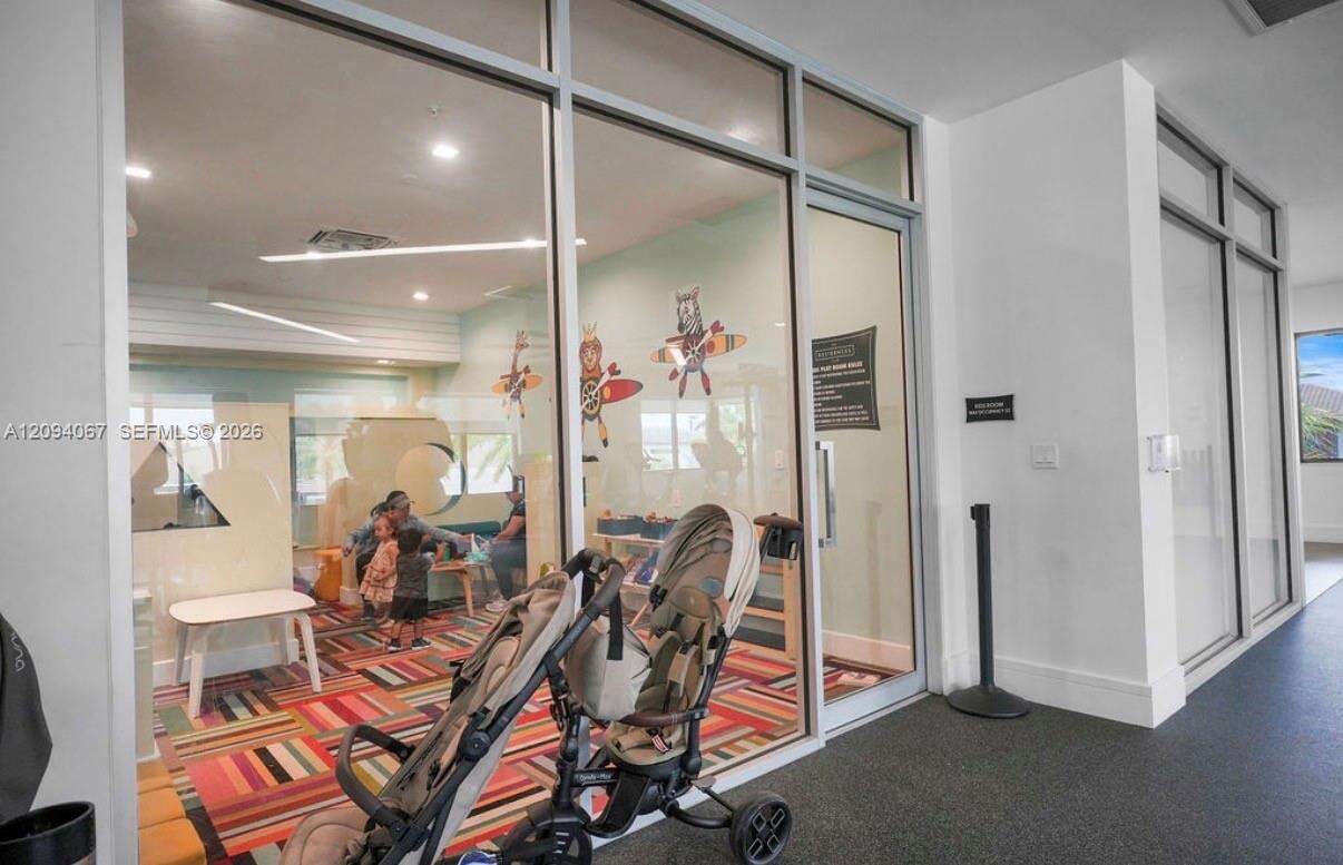 Urbana At The Residences Condo No 3 Unt E 208 Ph 5 | Unit #E-208 Unit #E-208 | Picture 17
