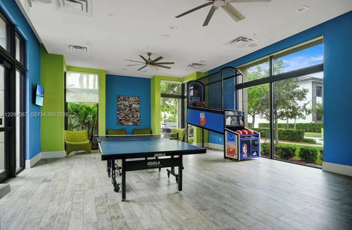 Urbana At The Residences Condo No 3 Unt E 208 Ph 5 | Unit #E-208 Unit #E-208 | Picture 4