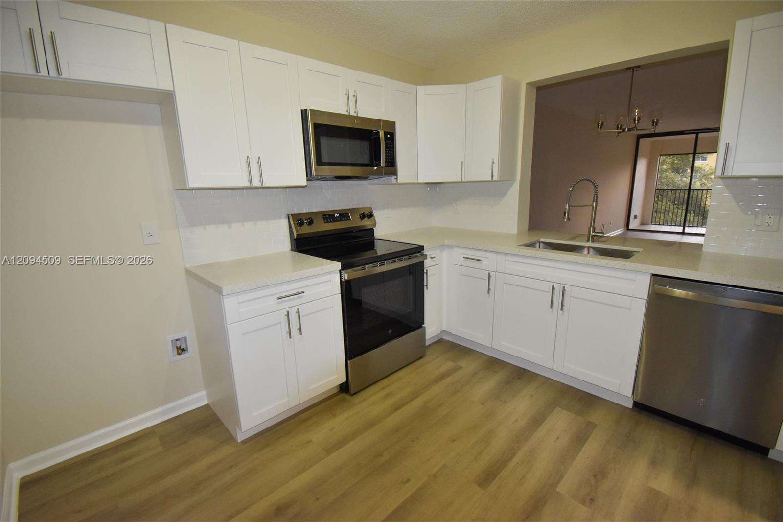 Jacaranda Heights | Unit #303 Unit #303 | Picture 1
