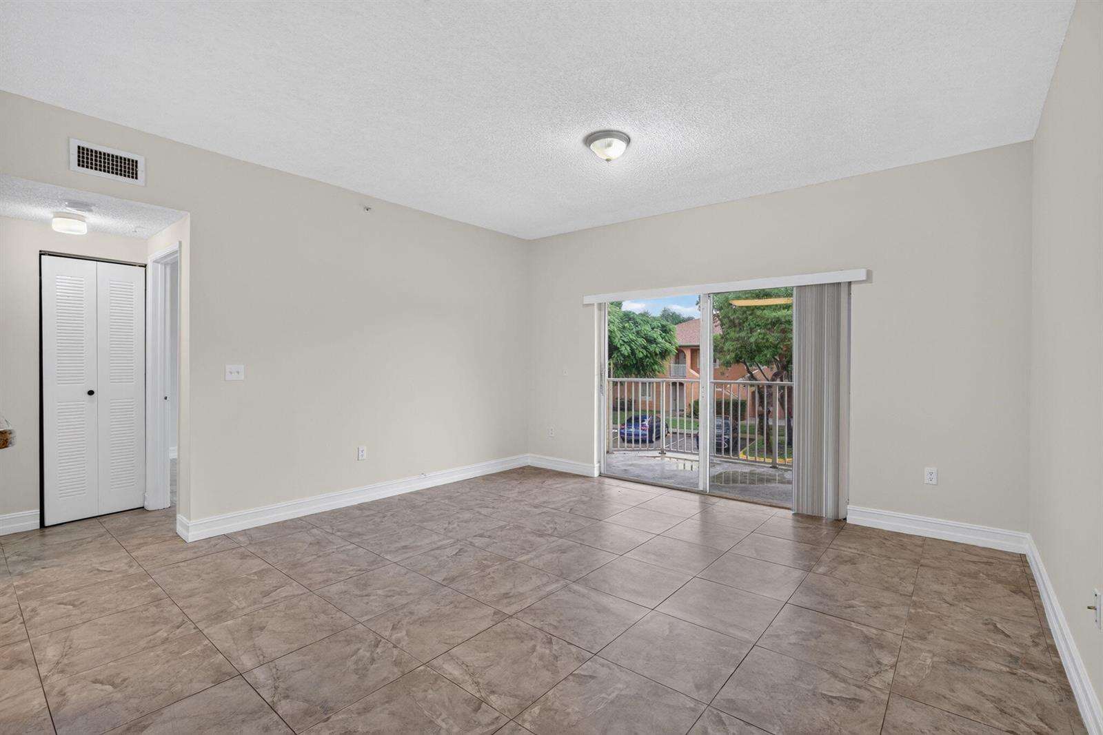Courtyards At Davie | Unit #207e Unit #207e | Picture 18