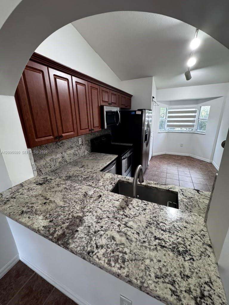 Venetia Gardens South Condo One | Unit #203-30 Unit #203-30 | Picture 4