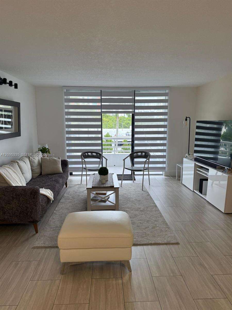 Parc Central Aventura East | Unit #414 Unit #414 | Picture 19