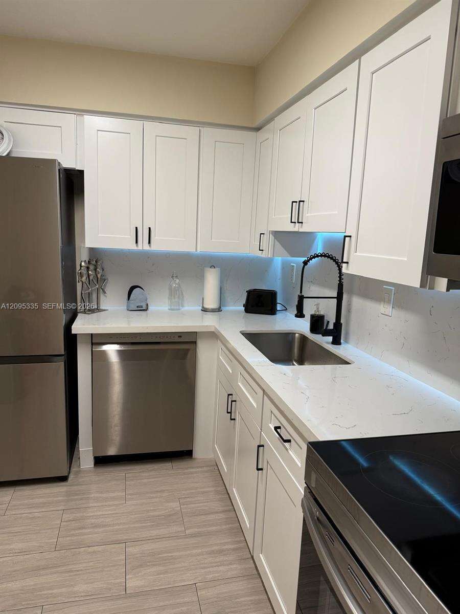 Parc Central Aventura East | Unit #414 Unit #414 | Picture 25