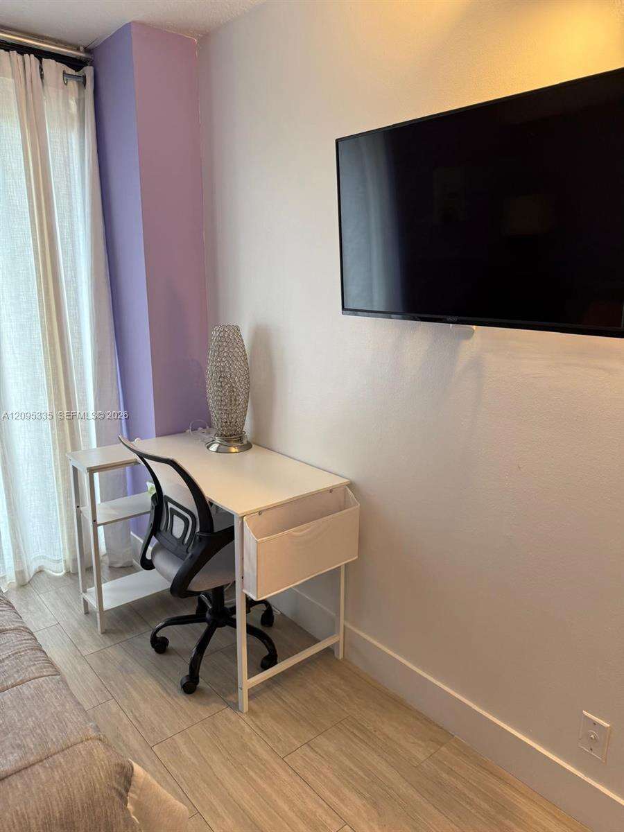 Parc Central Aventura East | Unit #414 Unit #414 | Picture 7