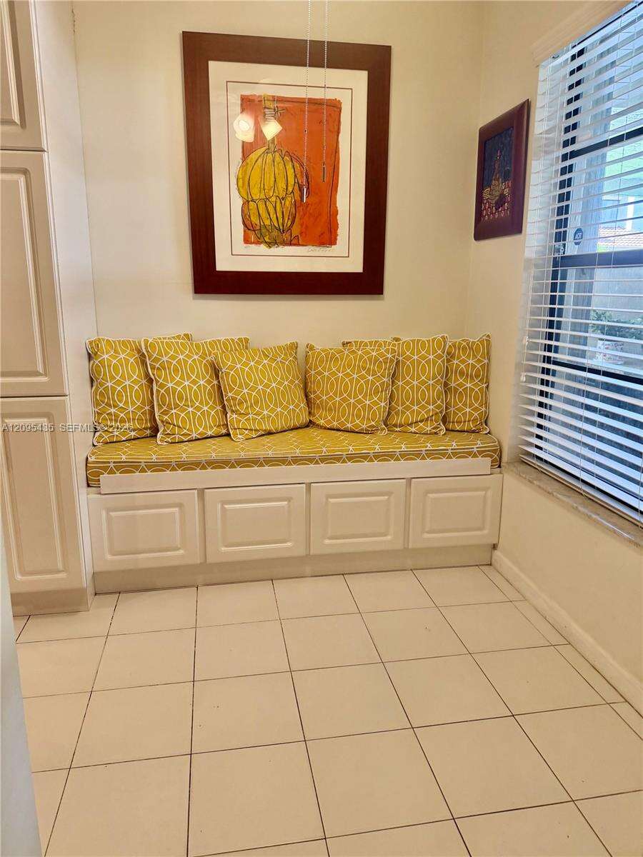 Kenland Walk Condo Iv | Unit #103 Unit #103 | Picture 19